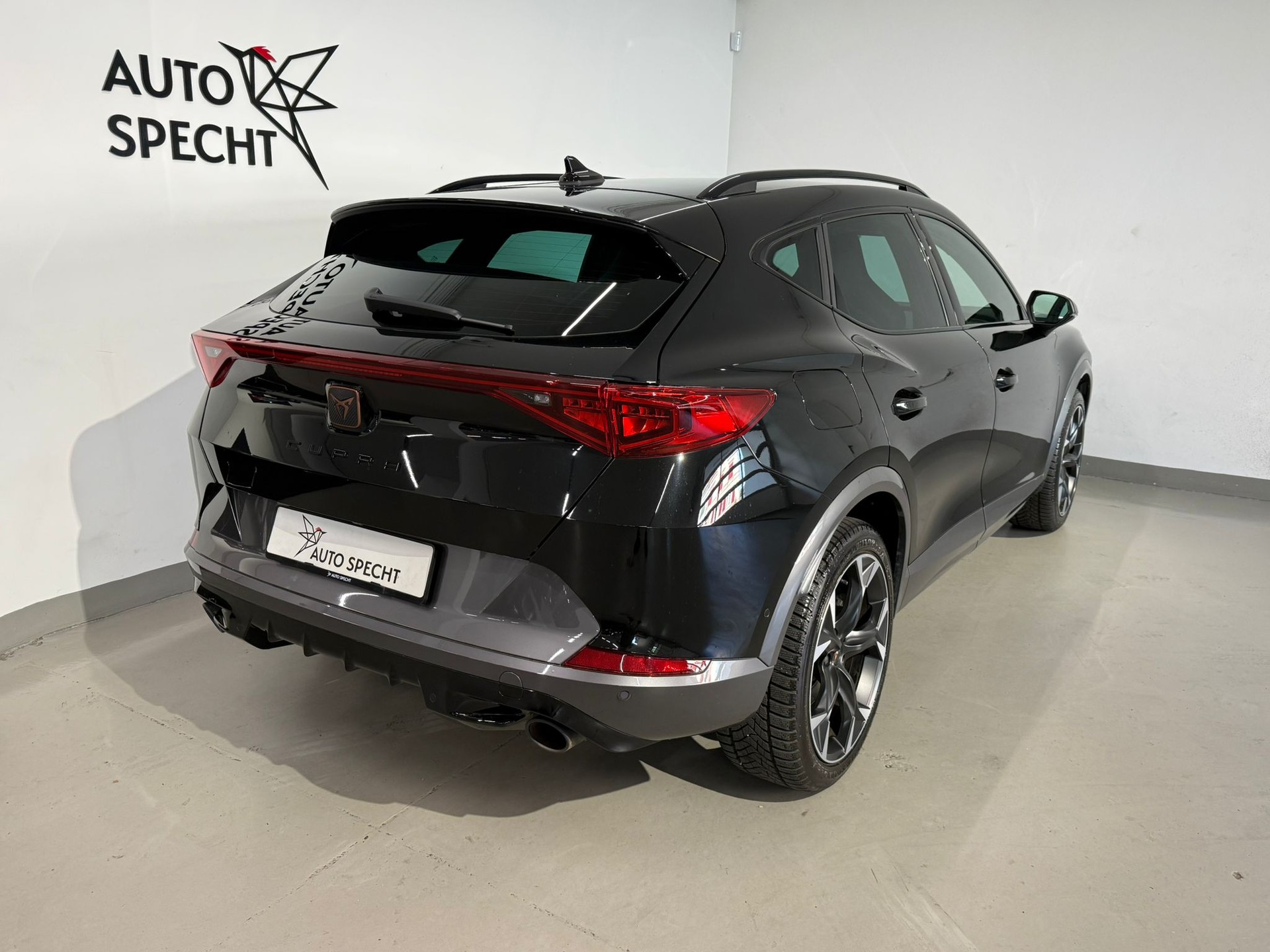 CUPRA Formentor 2.0TSI VZ DSG-image-4