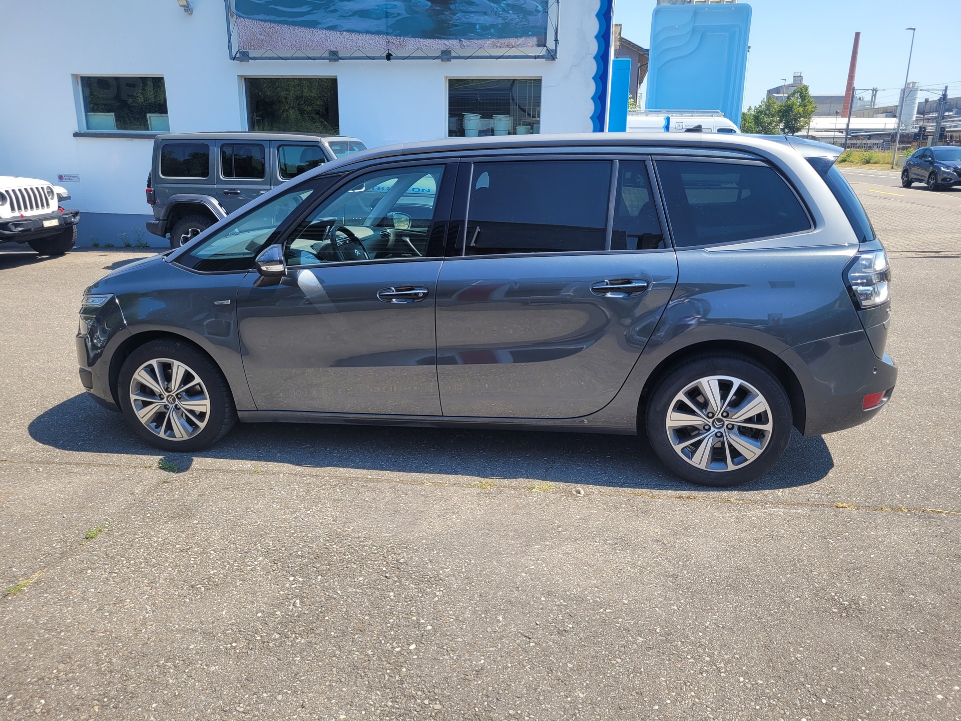 CITROEN Grand C4 Picasso 2.0 BlueHDi Exclusive Automatic-image-3