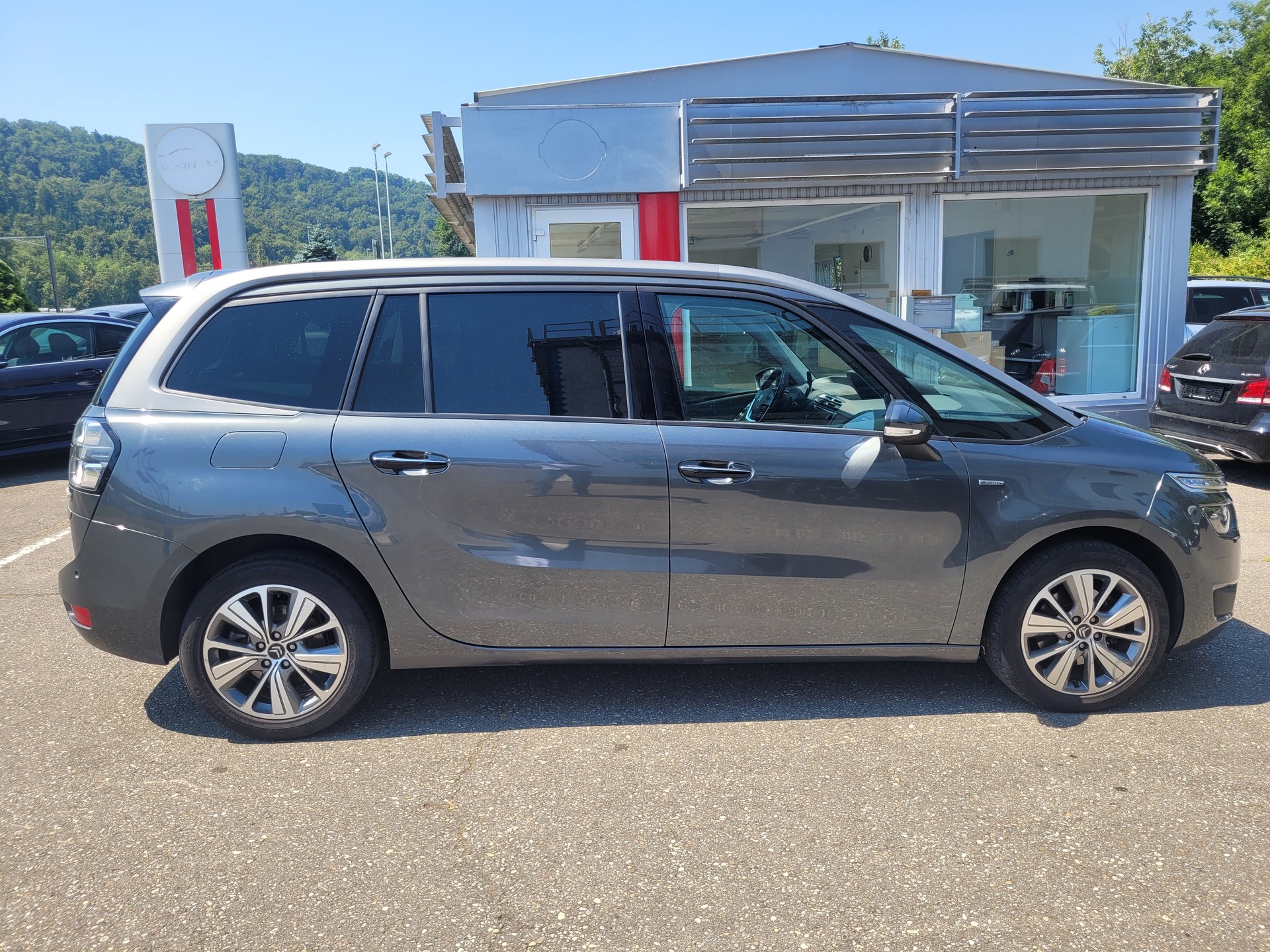 CITROEN Grand C4 Picasso 2.0 BlueHDi Exclusive Automatic-image-7