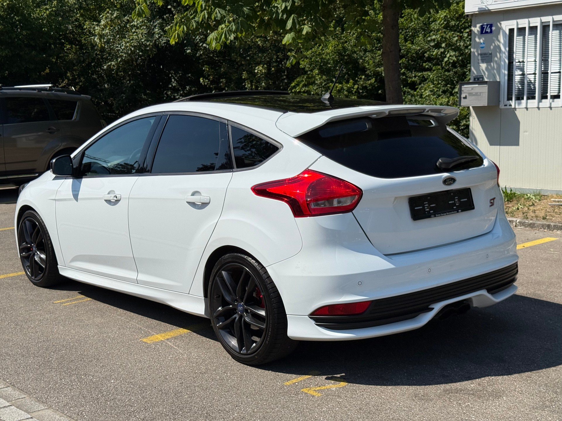 FORD Focus 2.0 SCTi ST3-image-2