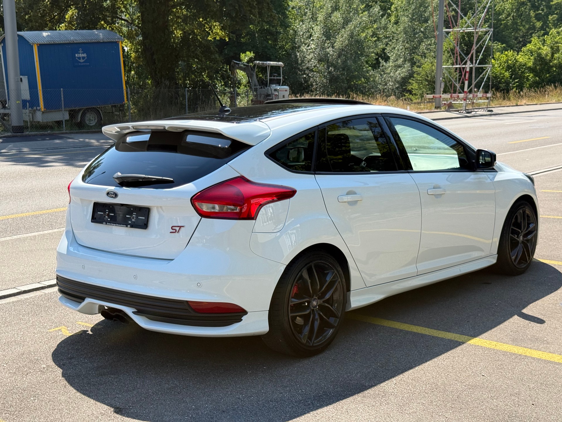 FORD Focus 2.0 SCTi ST3-image-3