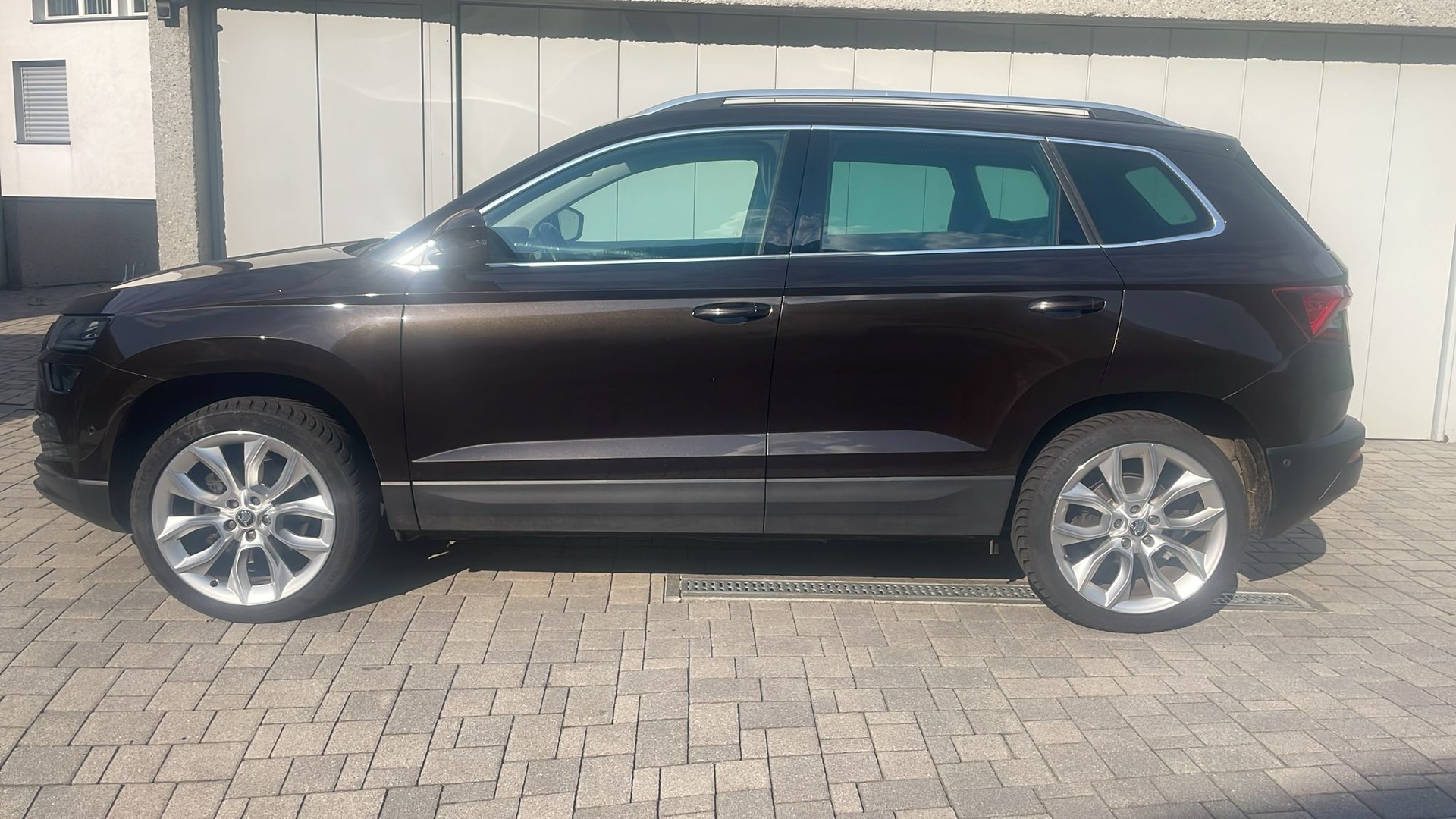 SKODA Karoq 2.0 TDI CR Ambition 4x4 DSG-image-3