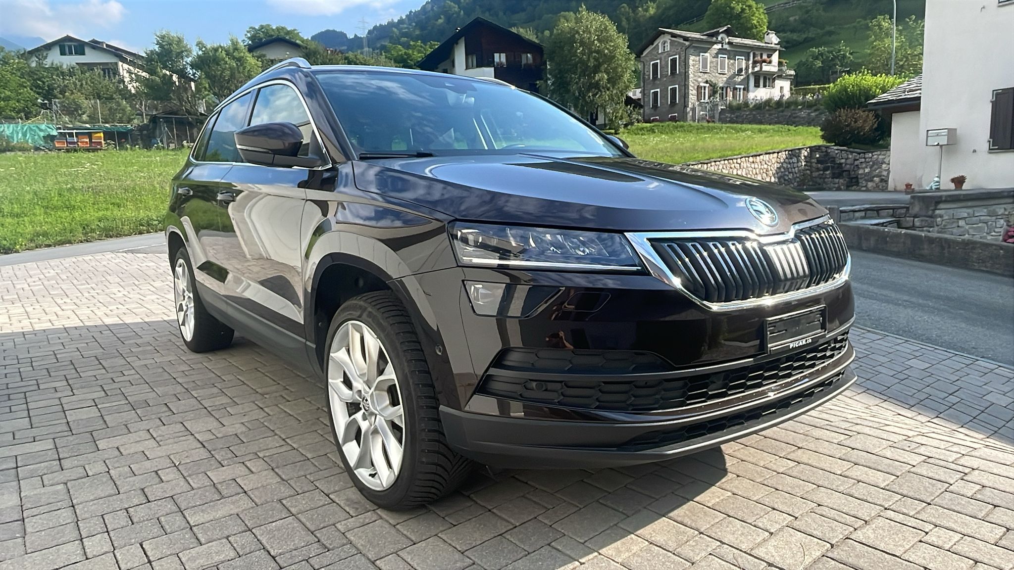 Car photo