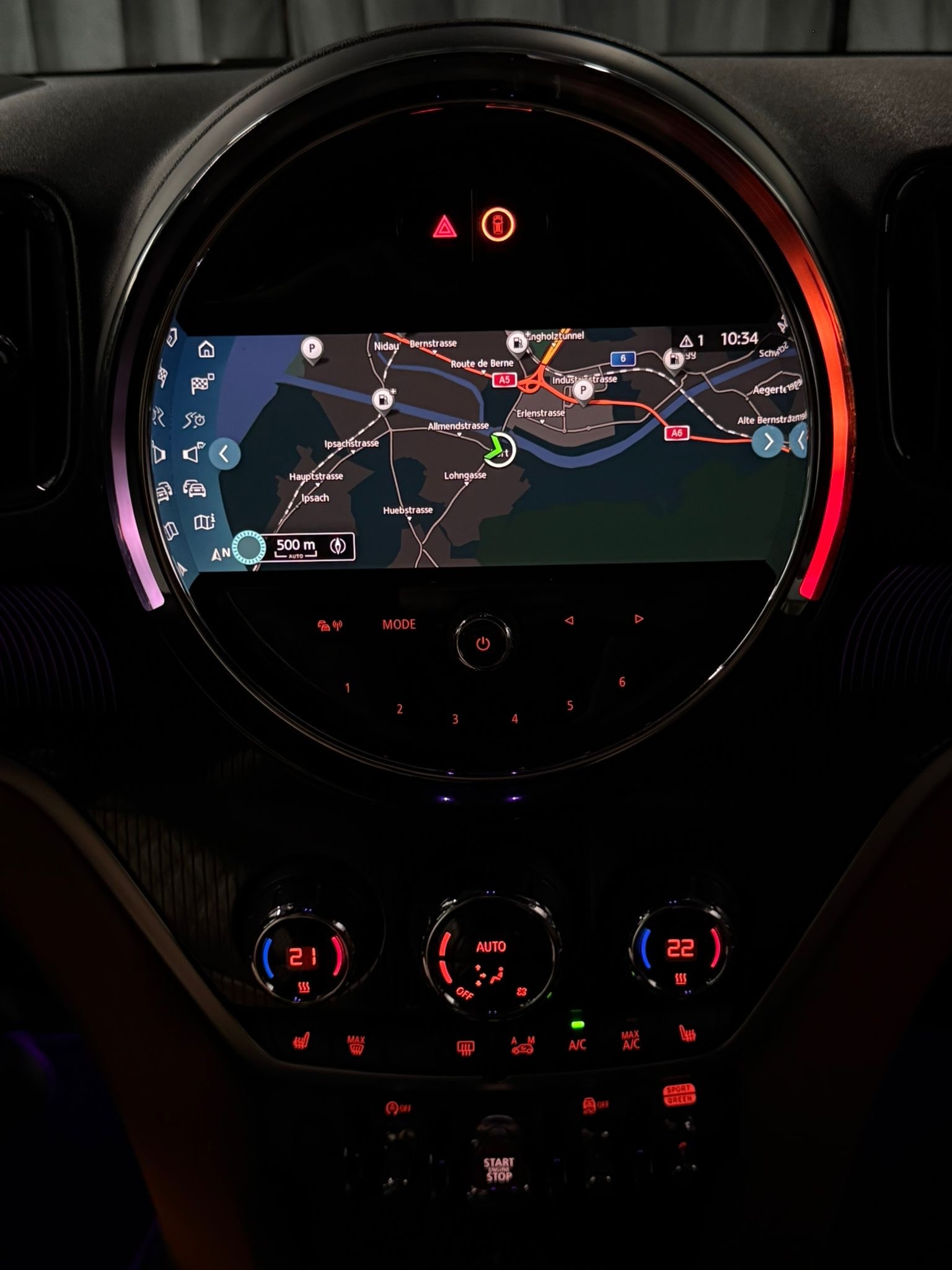 MINI Countryman Cooper S ALL4 Steptronic Mini Yours Trim II /-image-8