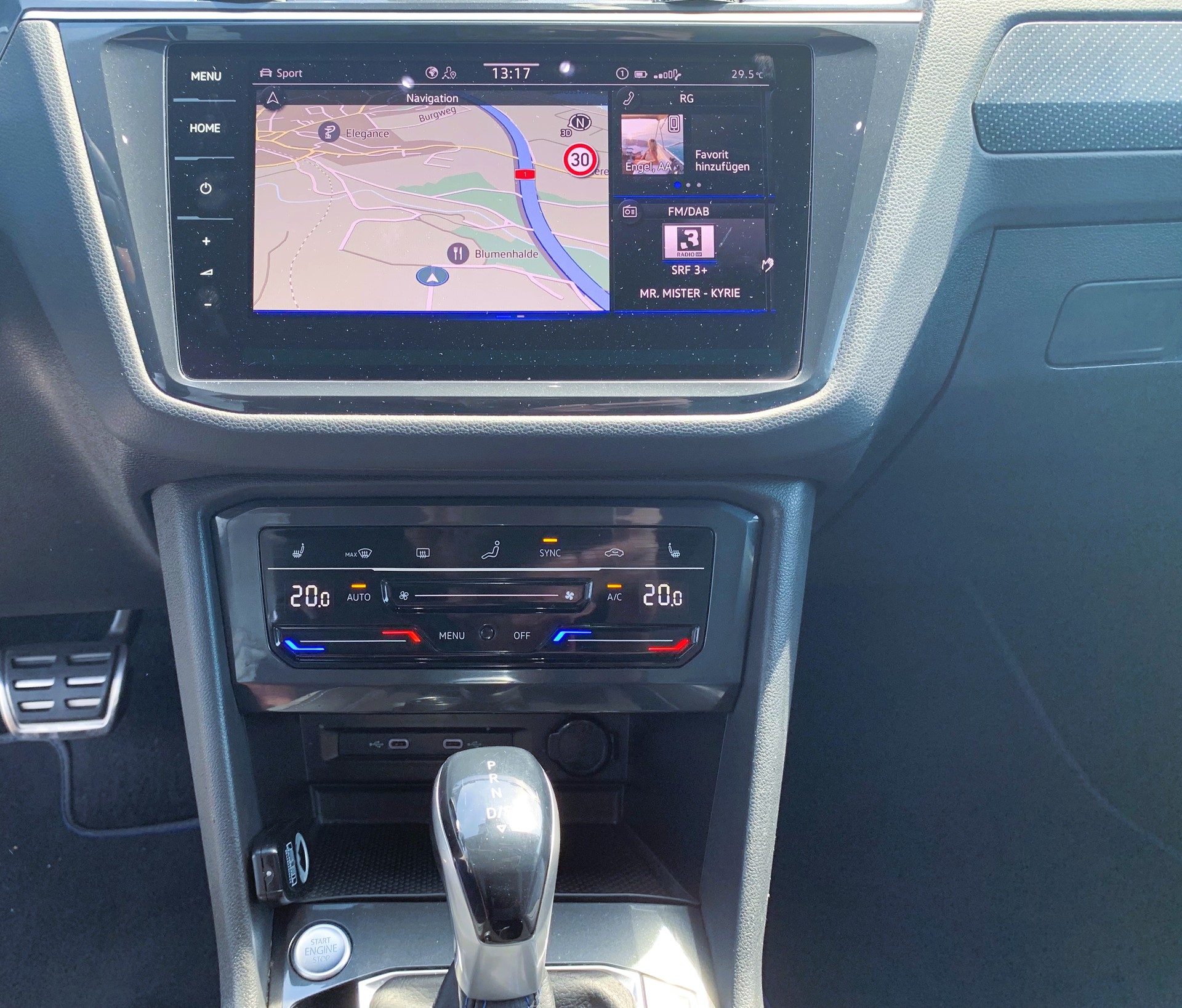 VW Tiguan 2.0TSI R 4Motion DSG-image-16
