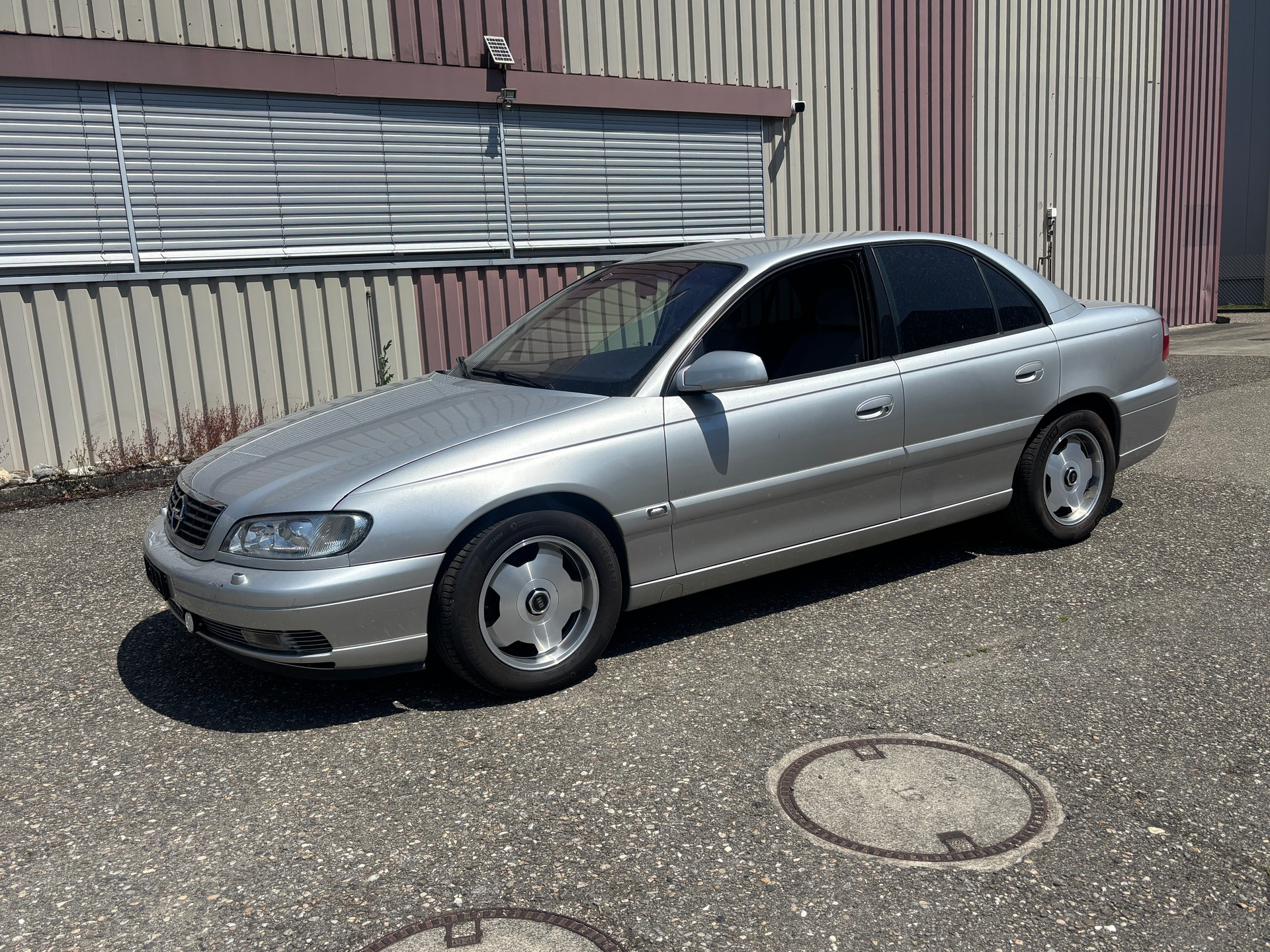 OPEL Omega 2.6i V6 Comfort-image-1