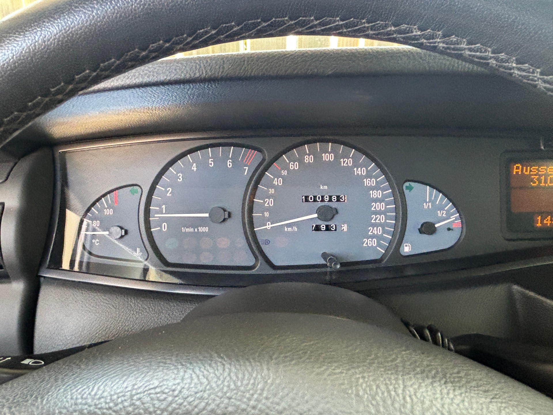 OPEL Omega 2.6i V6 Comfort-image-11