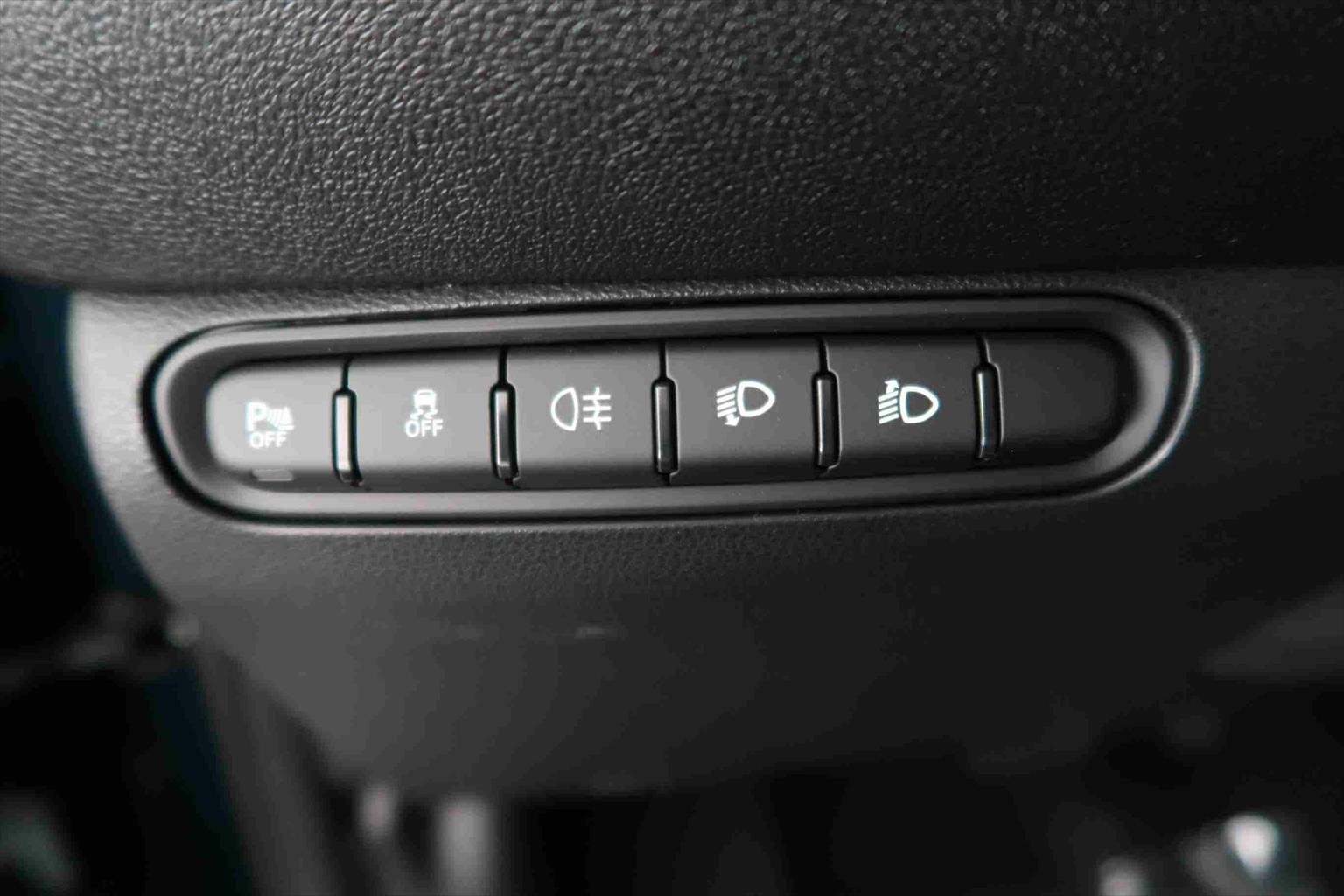 FIAT 500 C electric 87 kW La Prima by Bocelli-image-9