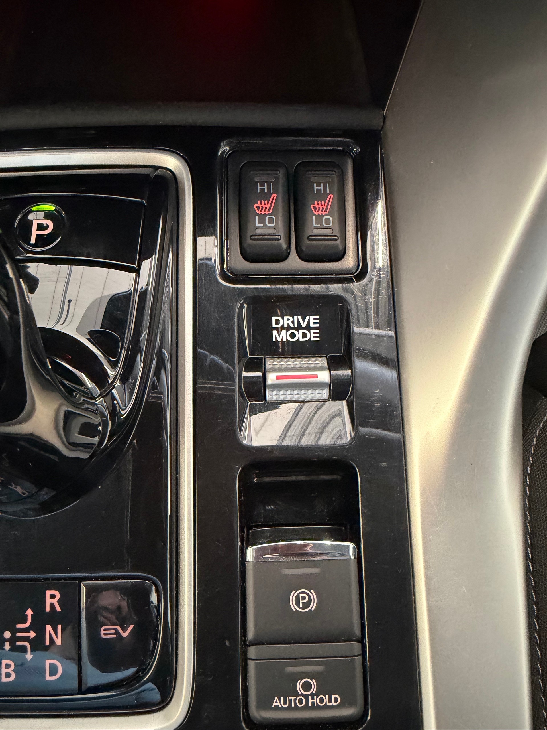 MITSUBISHI Eclipse Cross 2.4 PHEV Inform 4WD-image-22
