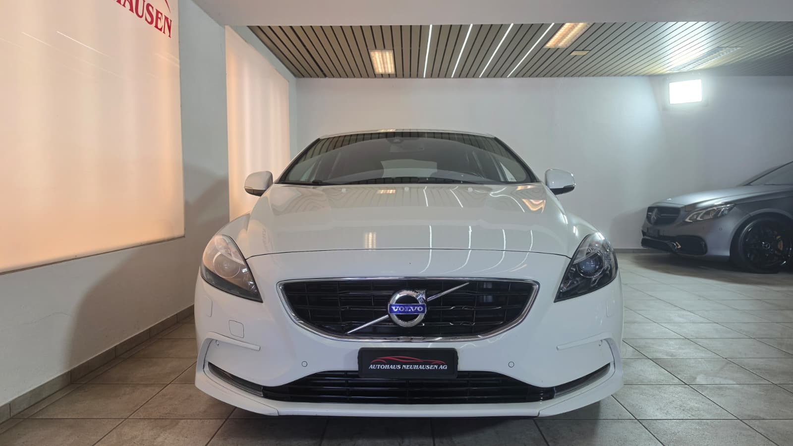 VOLVO VOLVO V40 D4, HEICO SPORTIV UMBAU-image-1