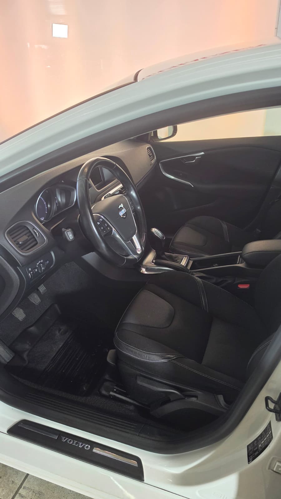 VOLVO VOLVO V40 D4, HEICO SPORTIV UMBAU-image-9
