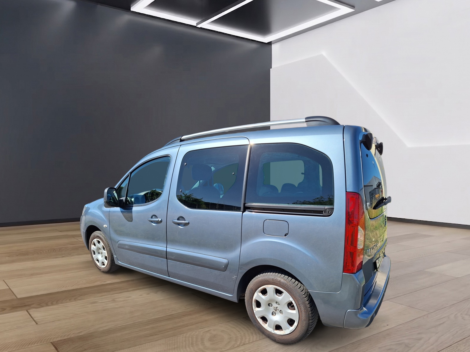 PEUGEOT Partner 1.6 HDI Trendy Clim (Pack)-image-4