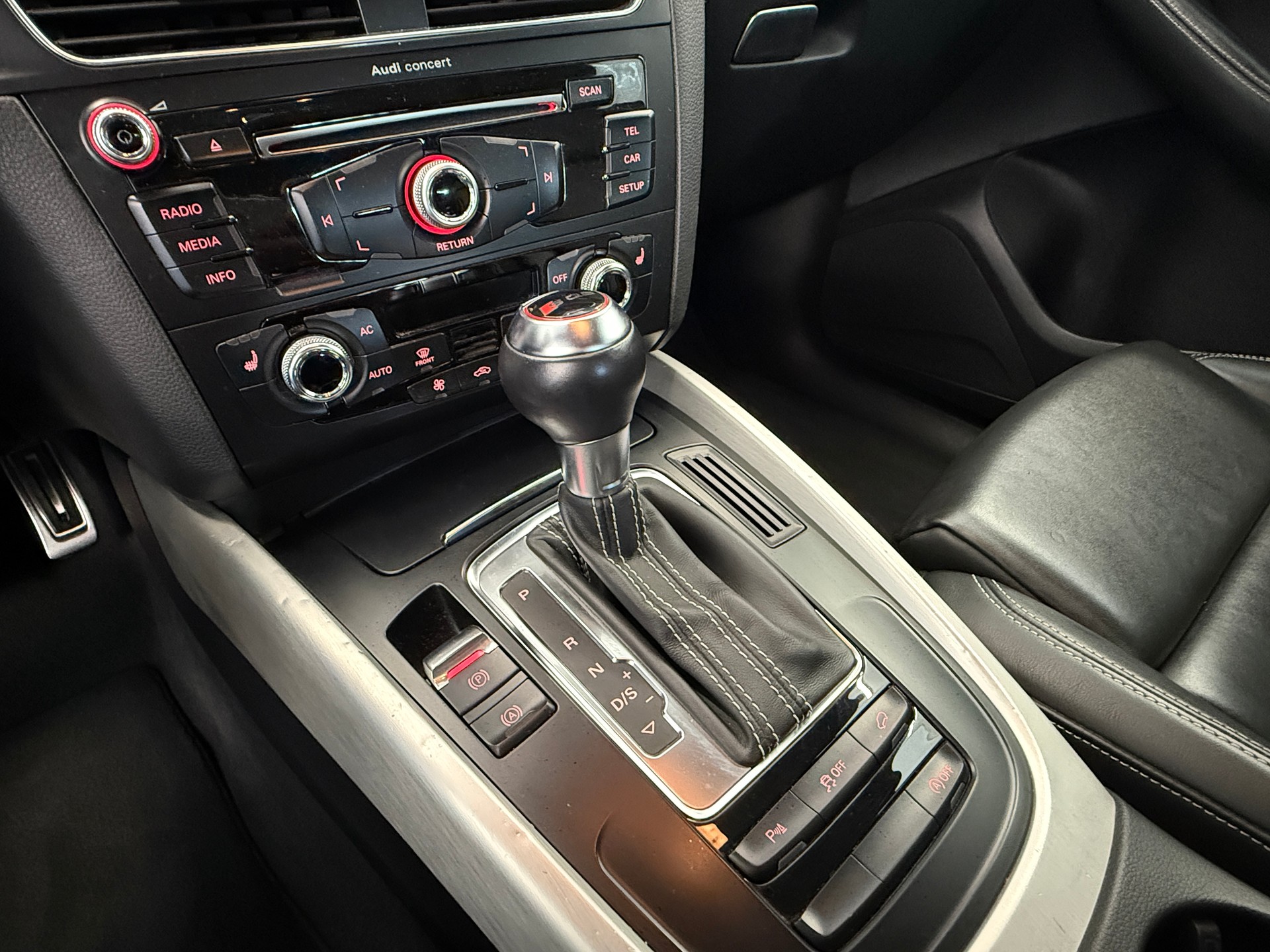 AUDI SQ5 3.0 TDI quattro tiptronic Ab 240.- pro Monat-image-14