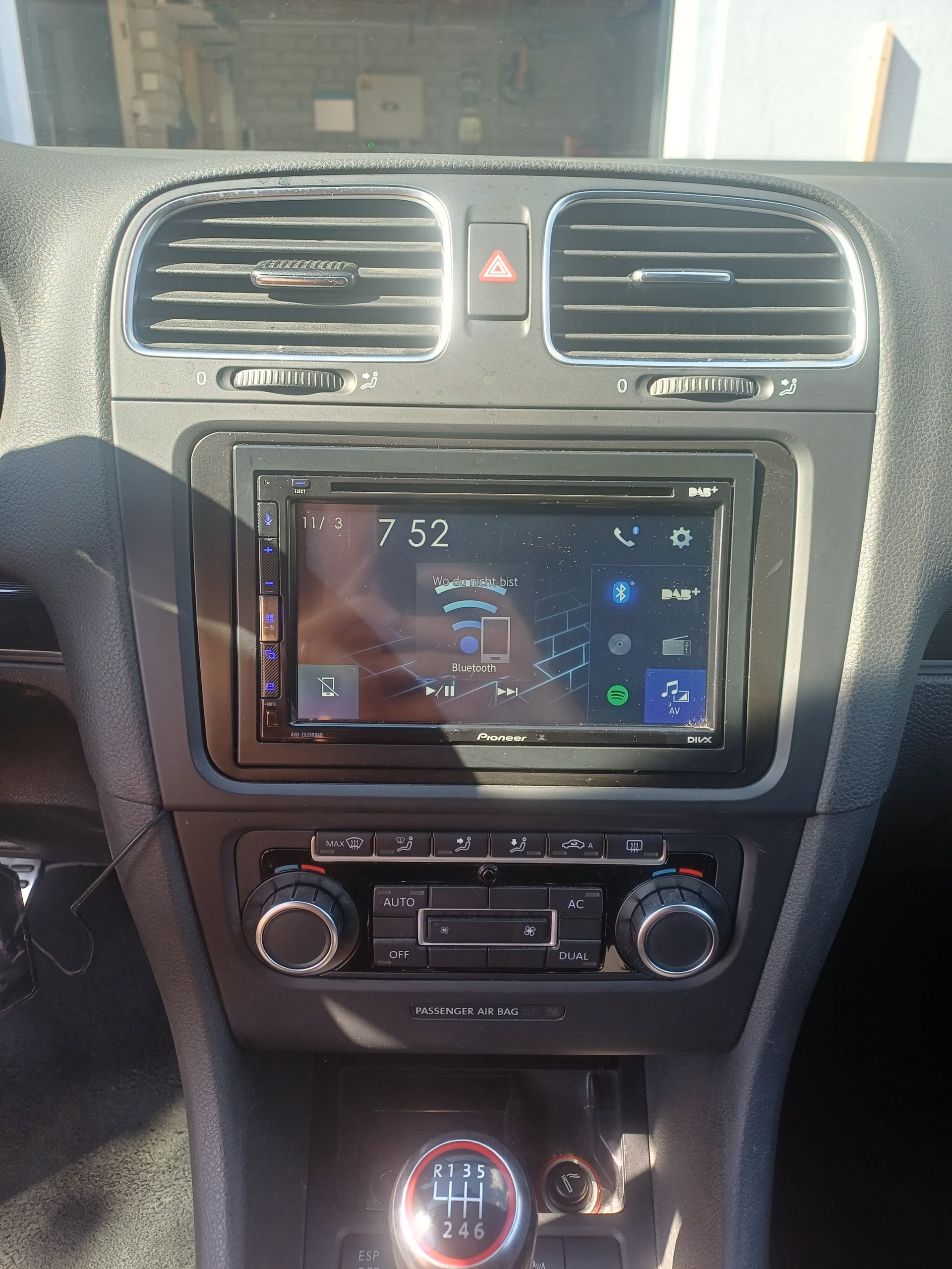 VW 2.0 TSI GTI-image-12