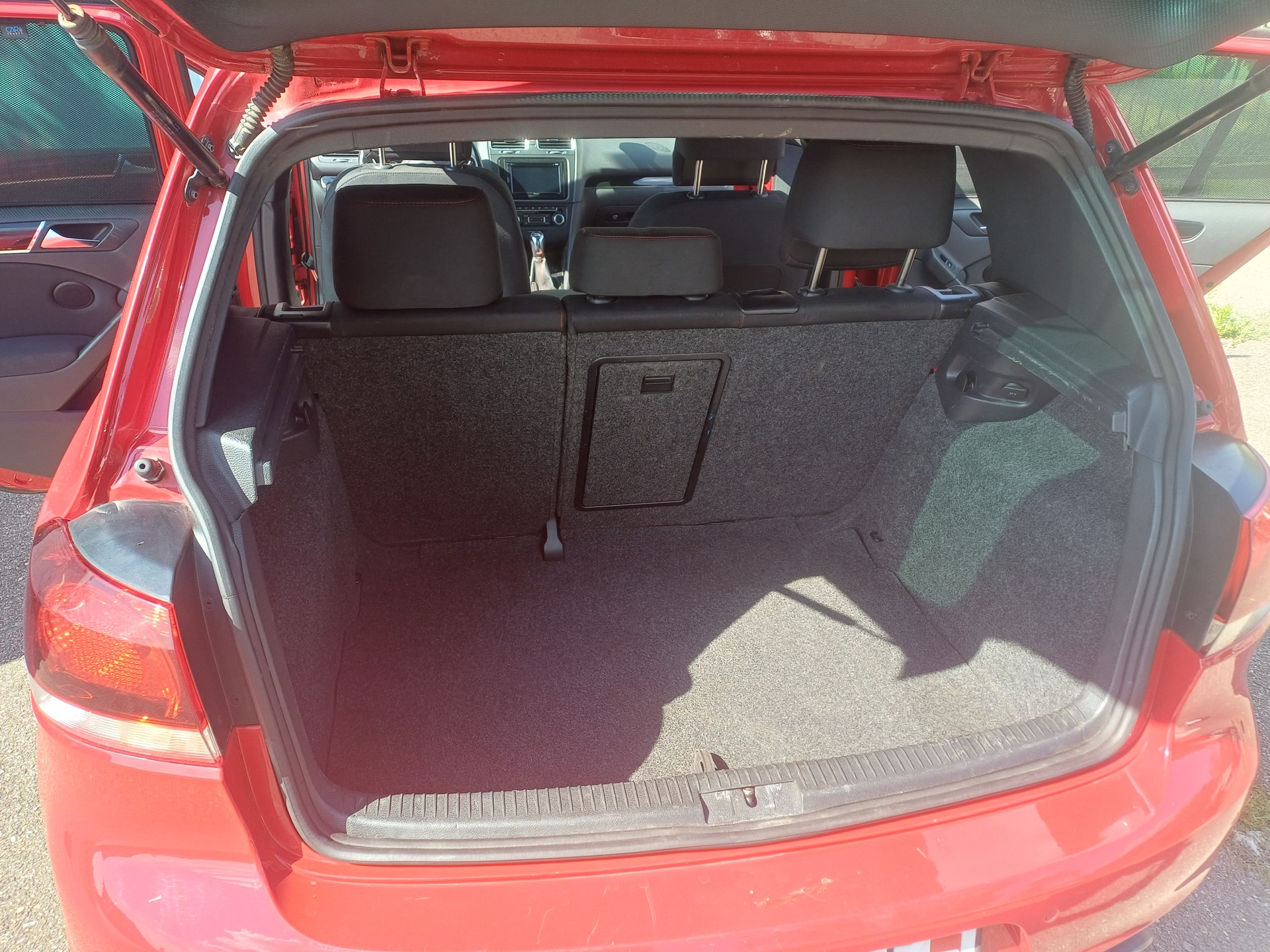 VW 2.0 TSI GTI-image-9