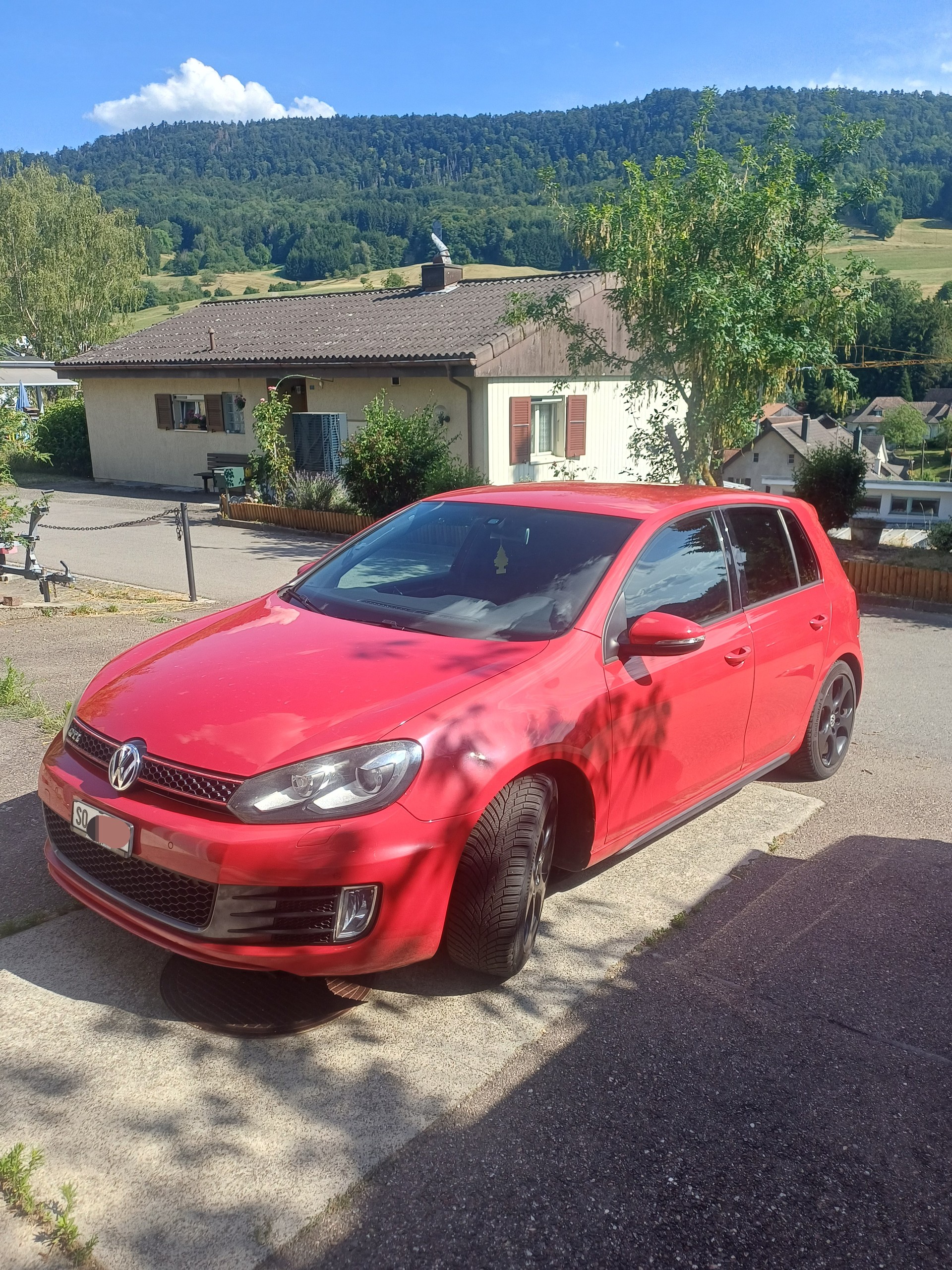 VW 2.0 TSI GTI-image-0