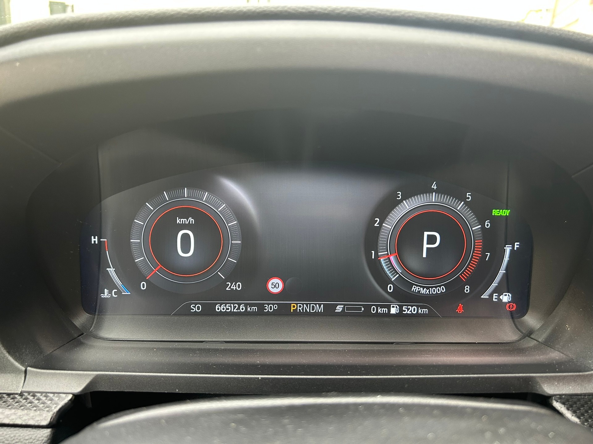 FORD Explorer 3.0 V6 Plug-in Hybrid ST-Line-image-13
