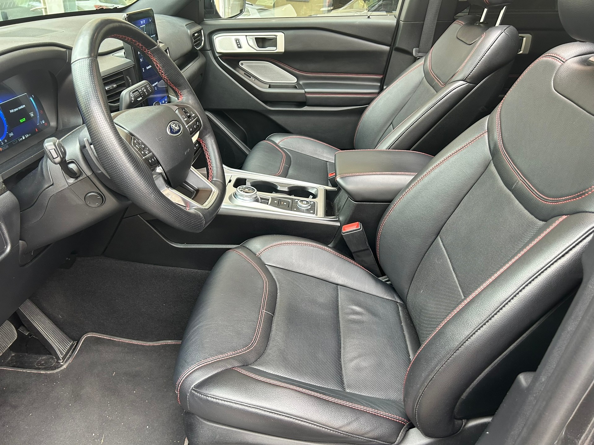 FORD Explorer 3.0 V6 Plug-in Hybrid ST-Line-image-6