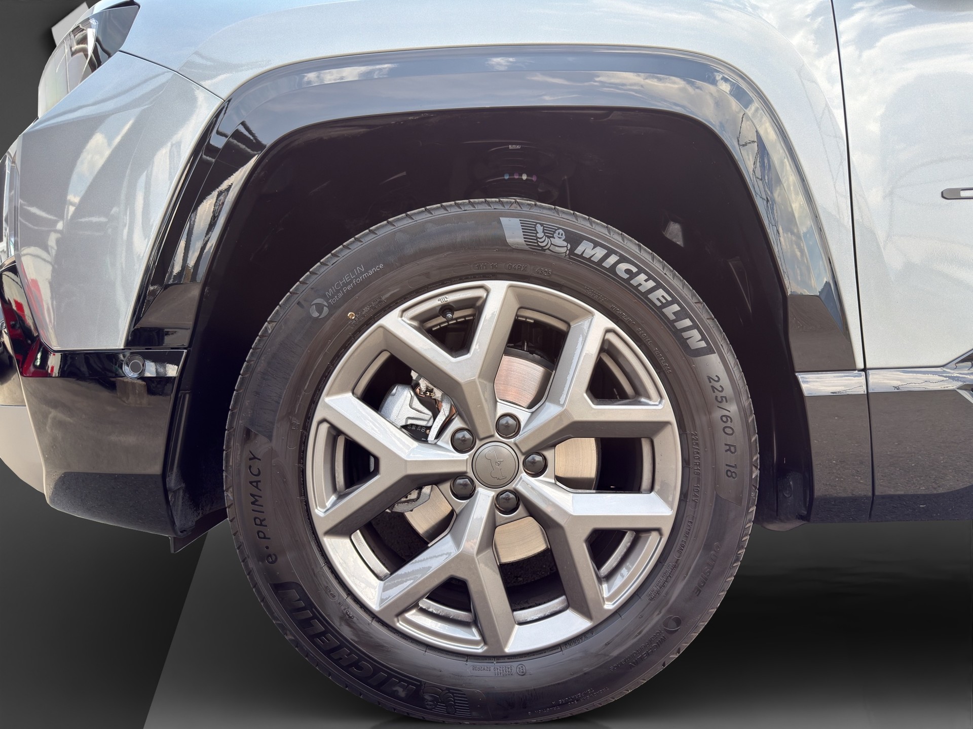 JEEP Compass 1.2 T e-Hybrid First Edition-image-18