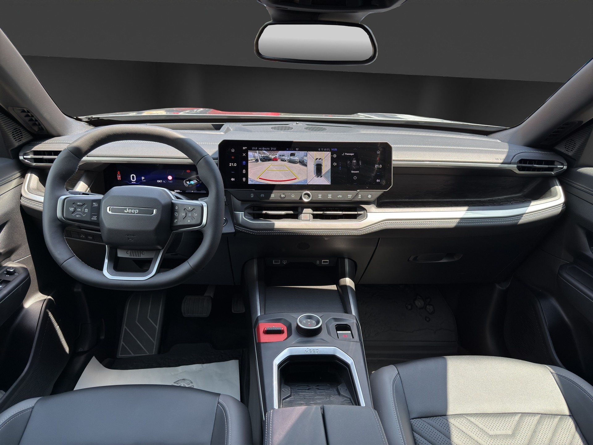 JEEP Compass 1.2 T e-Hybrid First Edition-image-9