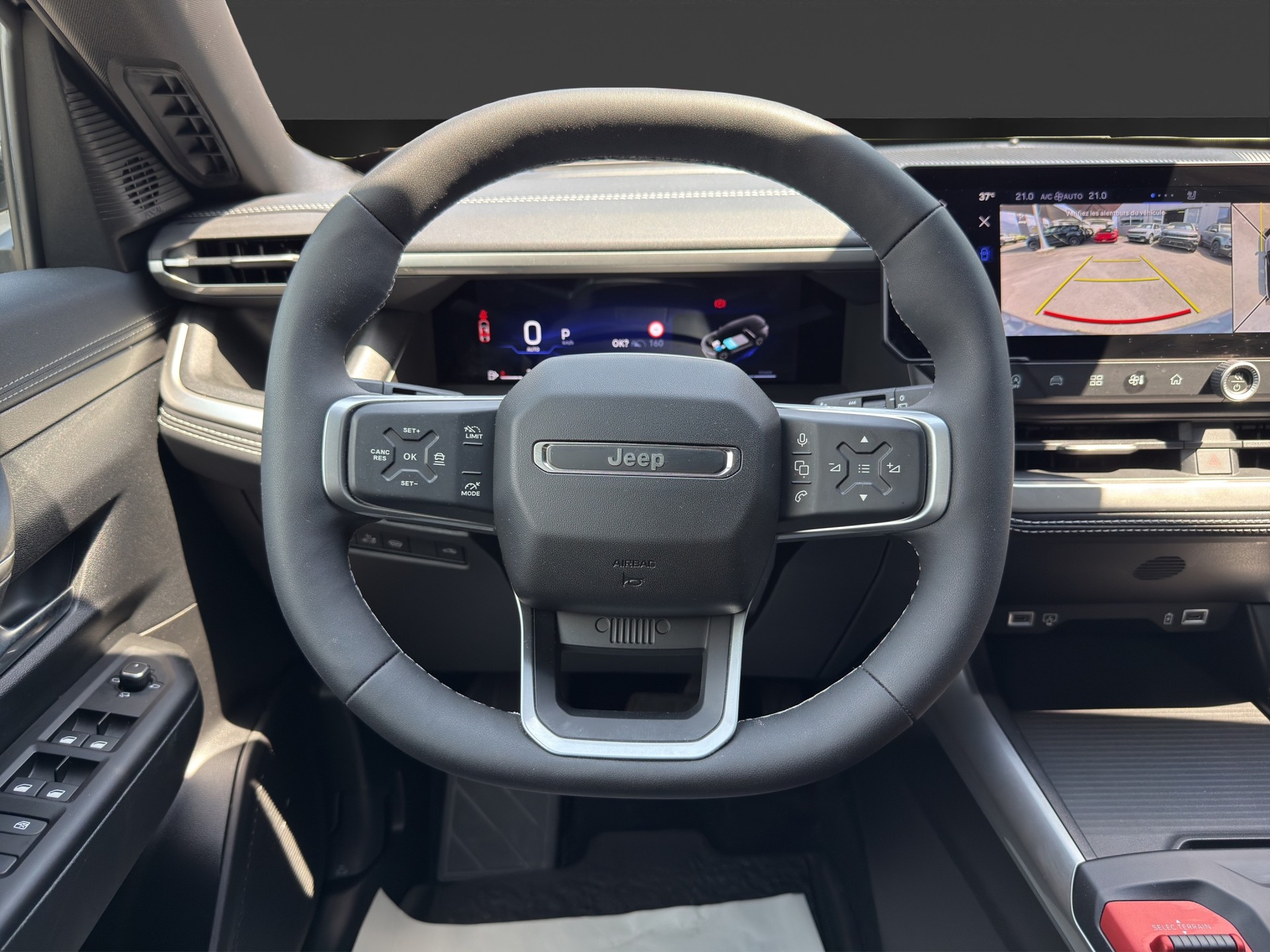 JEEP Compass 1.2 T e-Hybrid First Edition-image-10