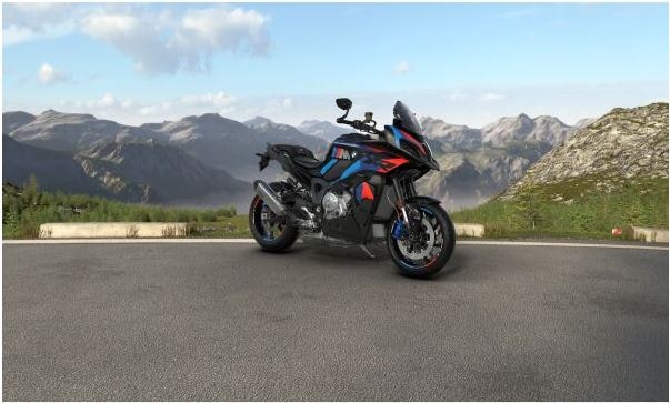 BMW M 1000 XR