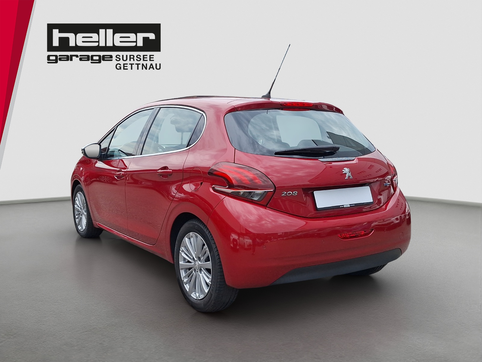 PEUGEOT 208 1.2 PureTech Allure S/S-image-2