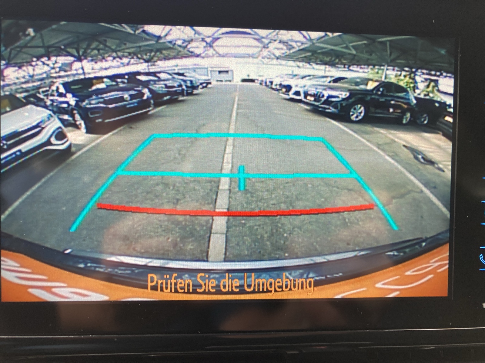 TOYOTA C-HR 1.8 HSD CVT Trend-image-13