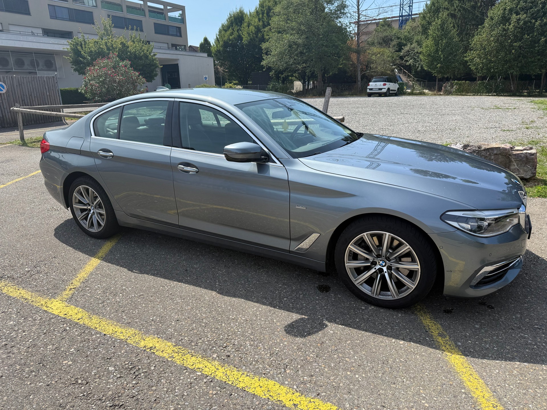 BMW 530d xDrive-image-0