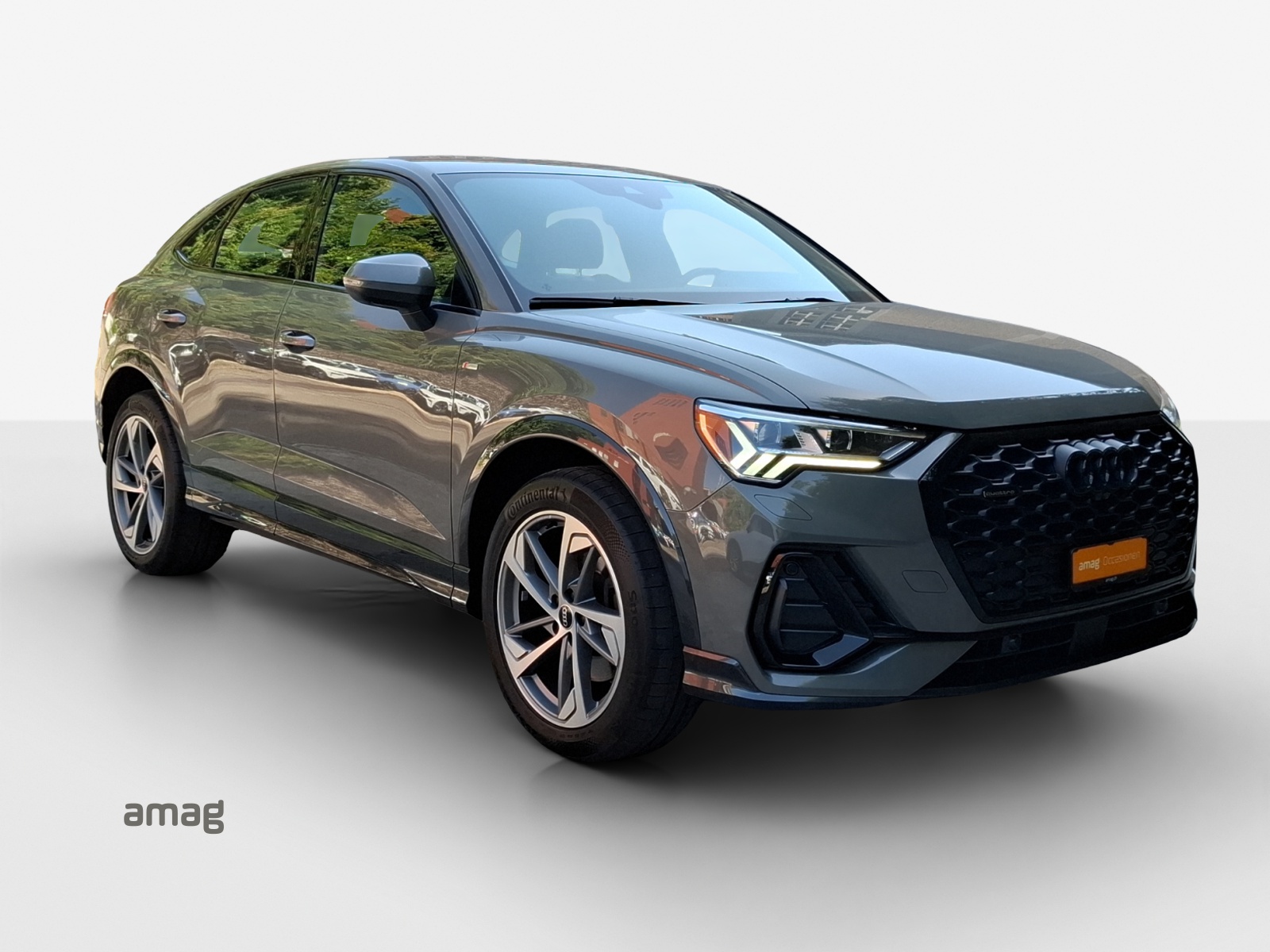 AUDI Q3 Sportback 40 TFSI S line quattro S-tronic-image-5