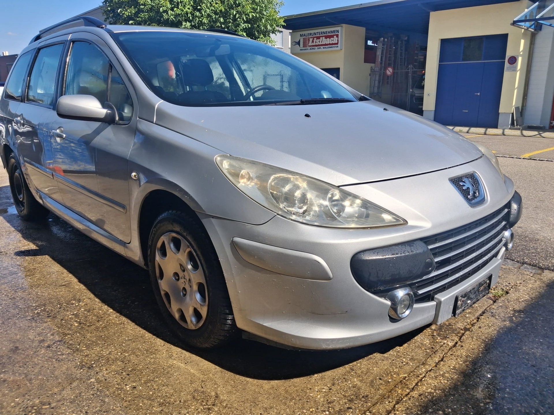 PEUGEOT 307 SW 1.6 HDI Premium-image-2