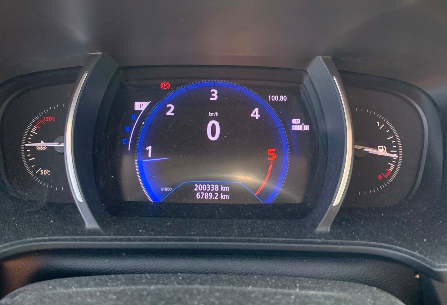 RENAULT Mégane 1.5 dCi Zen EDC Limousine (Klimatronik * Sensoren * Tempomat * USB * Multilenkrad * Navigation * BO6)-image-8