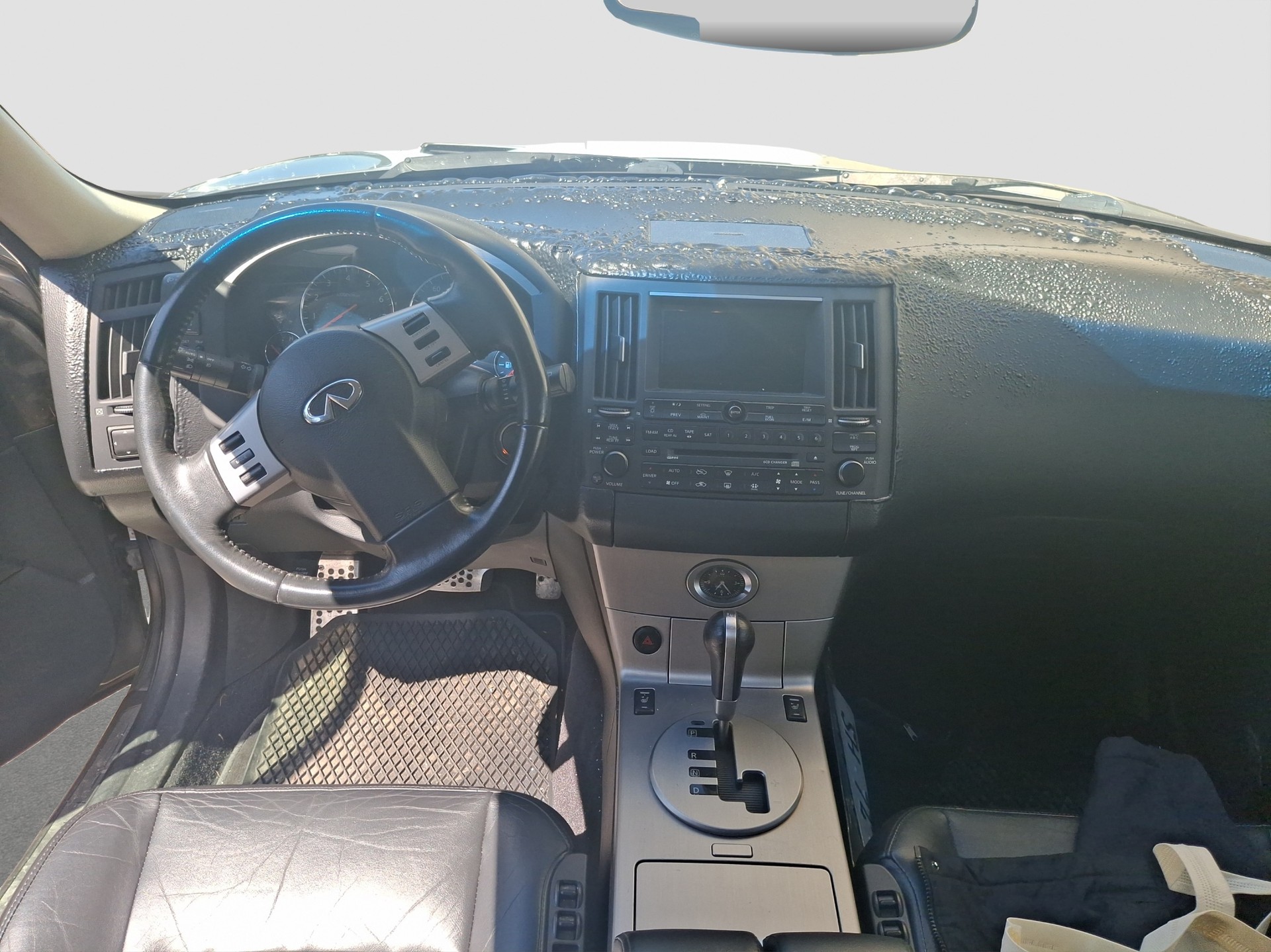 INFINITI FX35-image-6