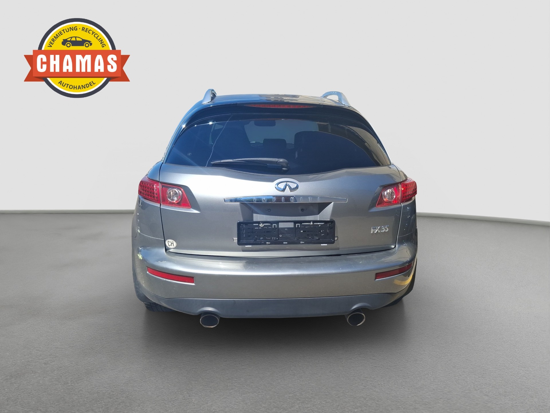 INFINITI FX35-image-2