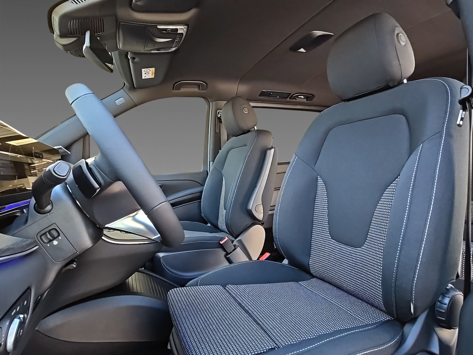 MERCEDES-BENZ V 250 d 4Matic Trend lang-image-8