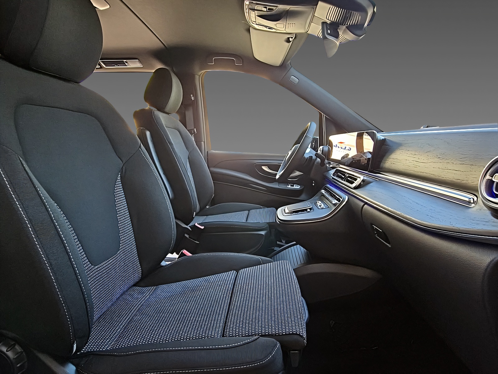 MERCEDES-BENZ V 250 d 4Matic Trend lang-image-12