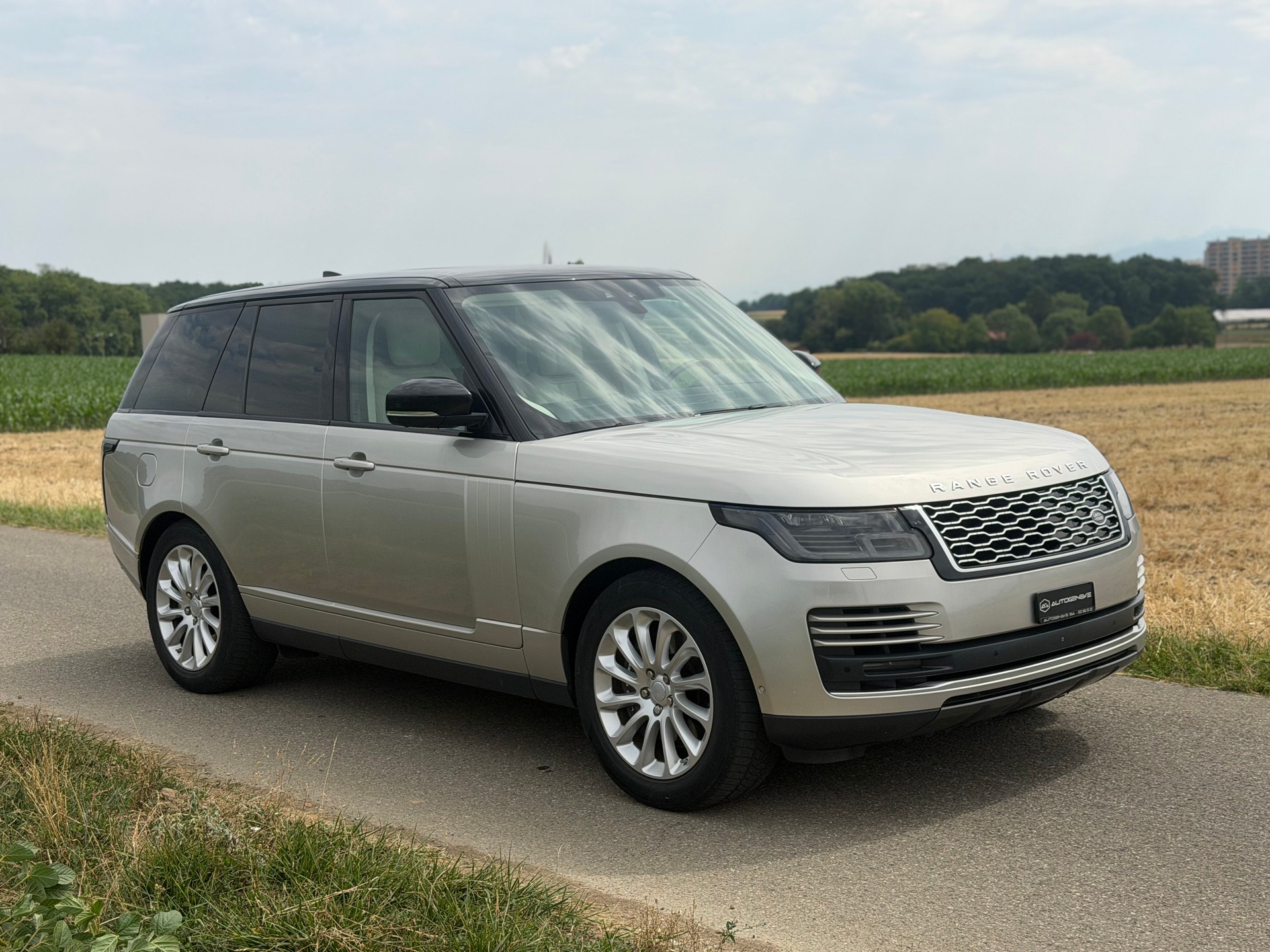 LAND ROVER Range Rover 2.0 Si4 P400e PHEV Vogue Automatic-image-8