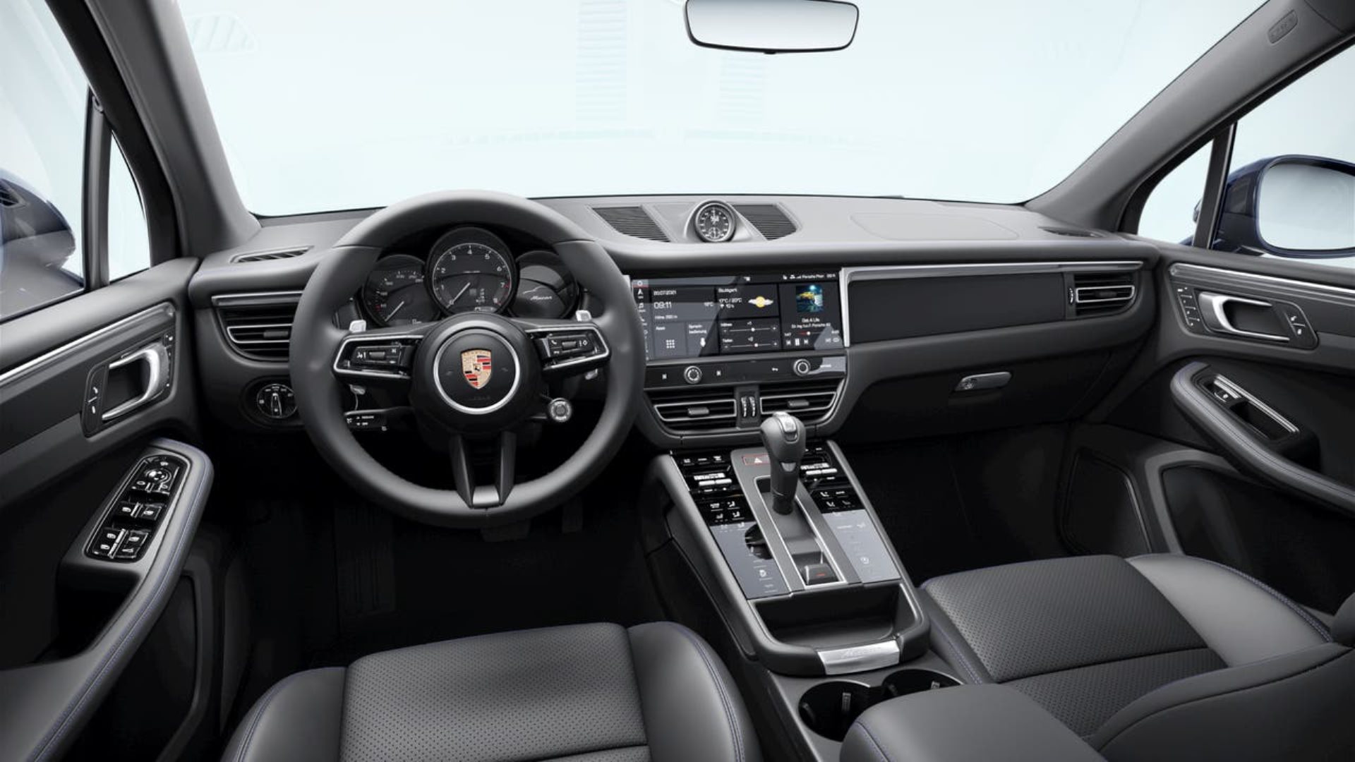PORSCHE Macan (MY23)-image-5