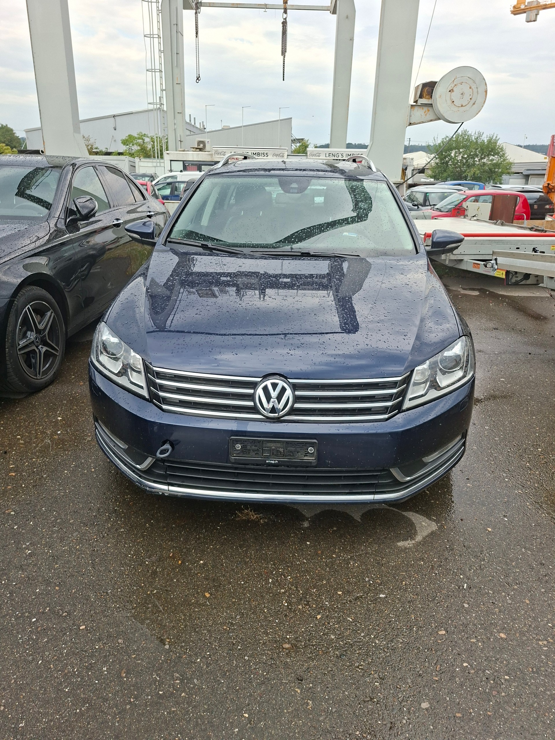 VW Passat Variant 1.6 TDI BMT Trendline DSG-image-12