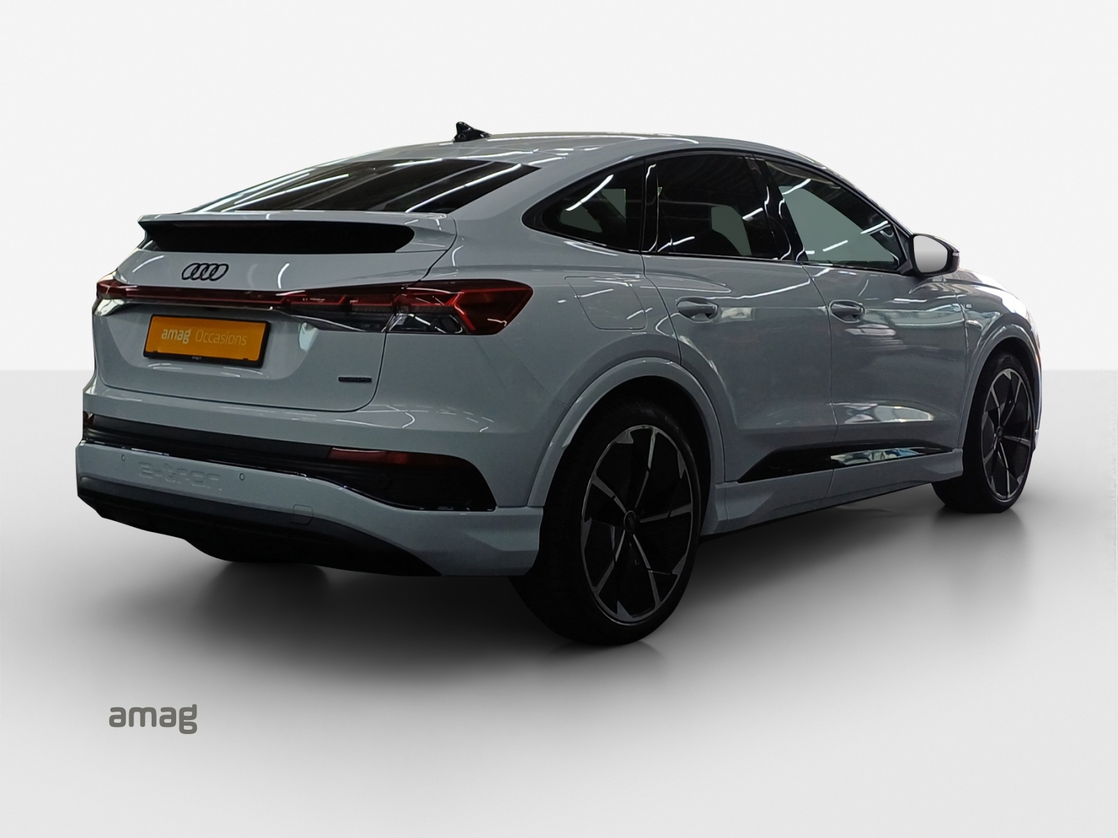 AUDI Q4 Sportback e-tron 50 quattro-image-5
