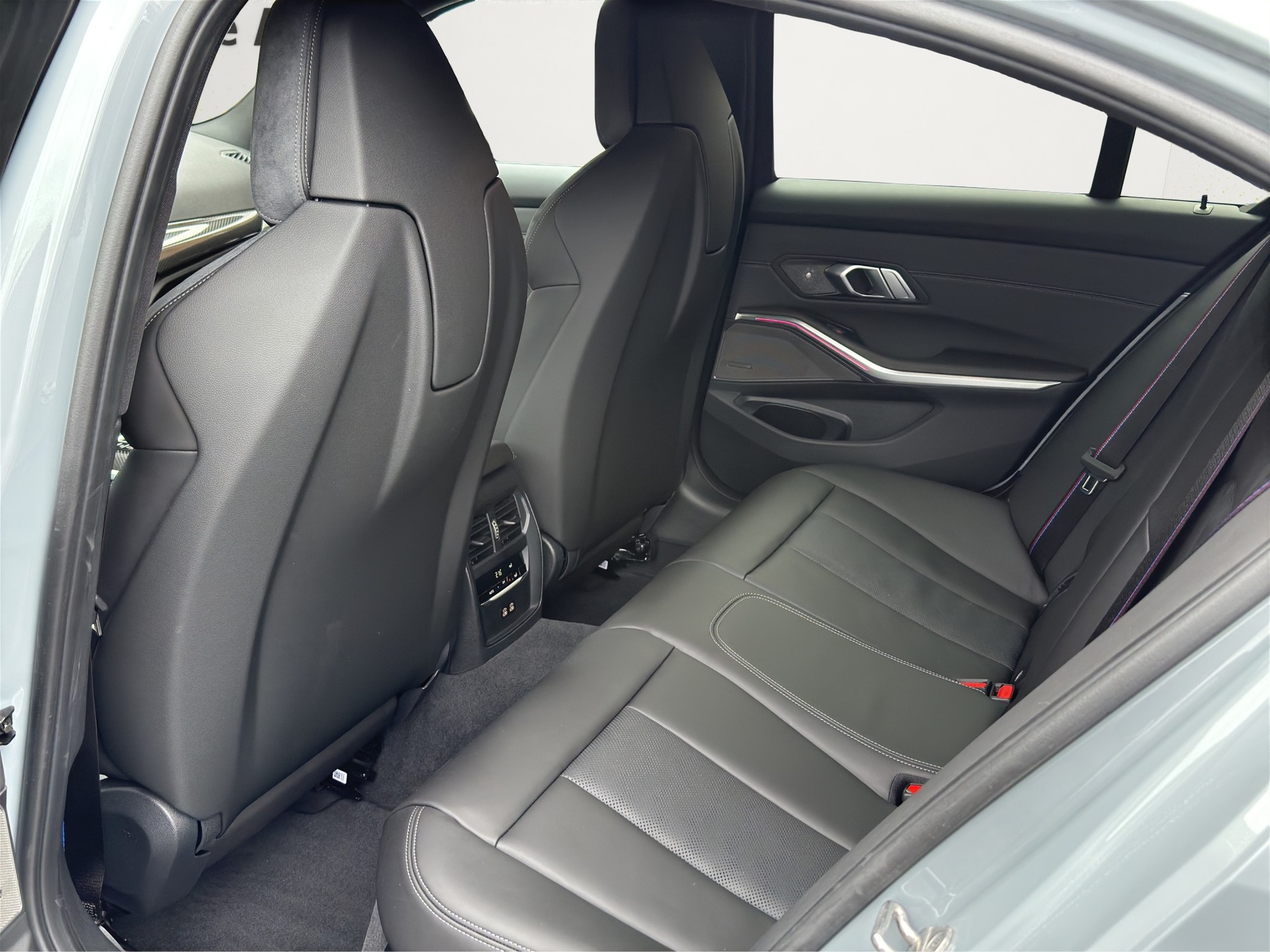 BMW M3 Competition M xDrive FACELIFT 4x4-image-13