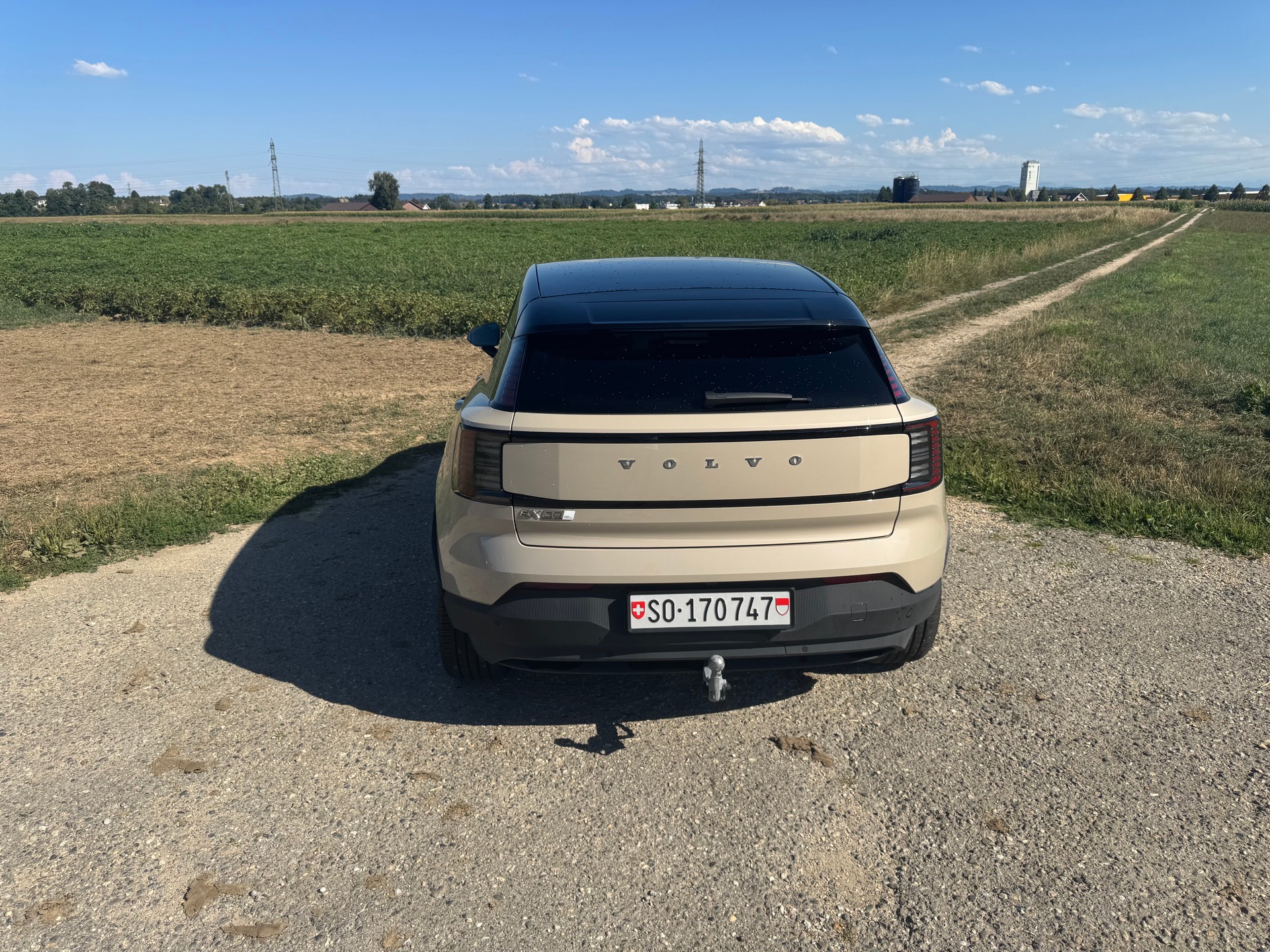 VOLVO EX30 Twin Ultra Performance AWD-image-4