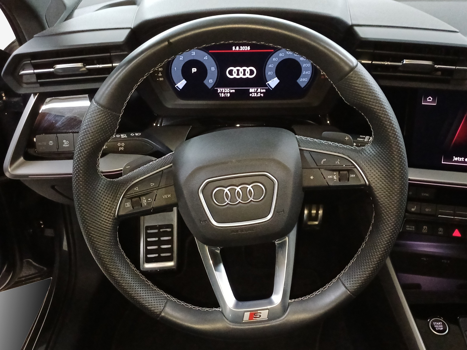 AUDI A3 Sportback 40 TDI S line S-tronic quattro-image-9