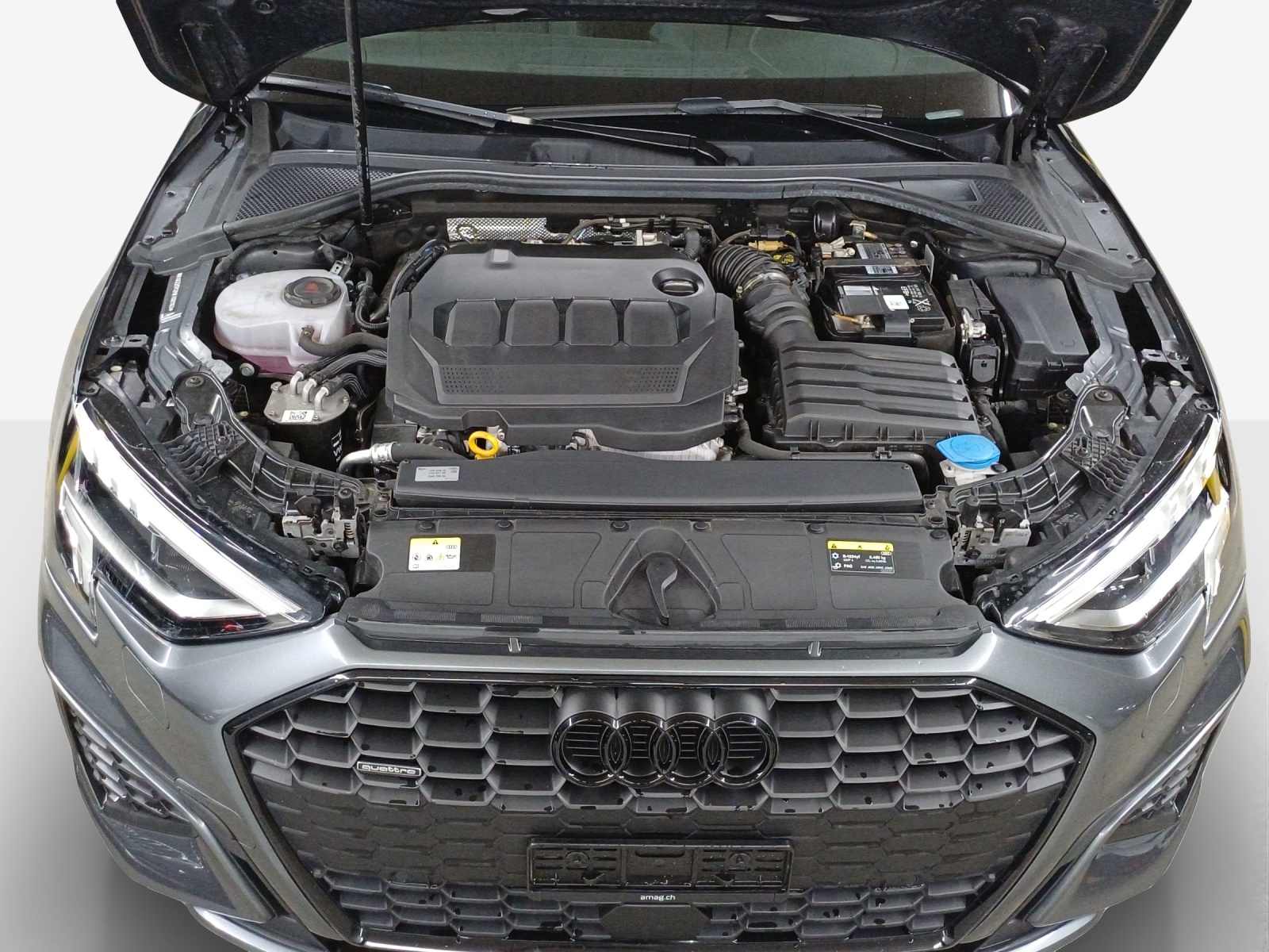 AUDI A3 Sportback 40 TDI S line S-tronic quattro-image-14