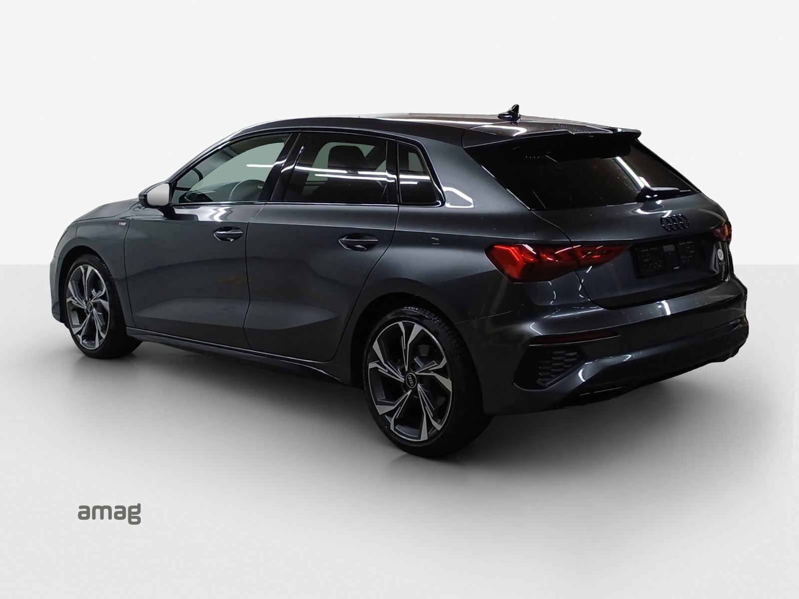 AUDI A3 Sportback 40 TDI S line S-tronic quattro-image-2