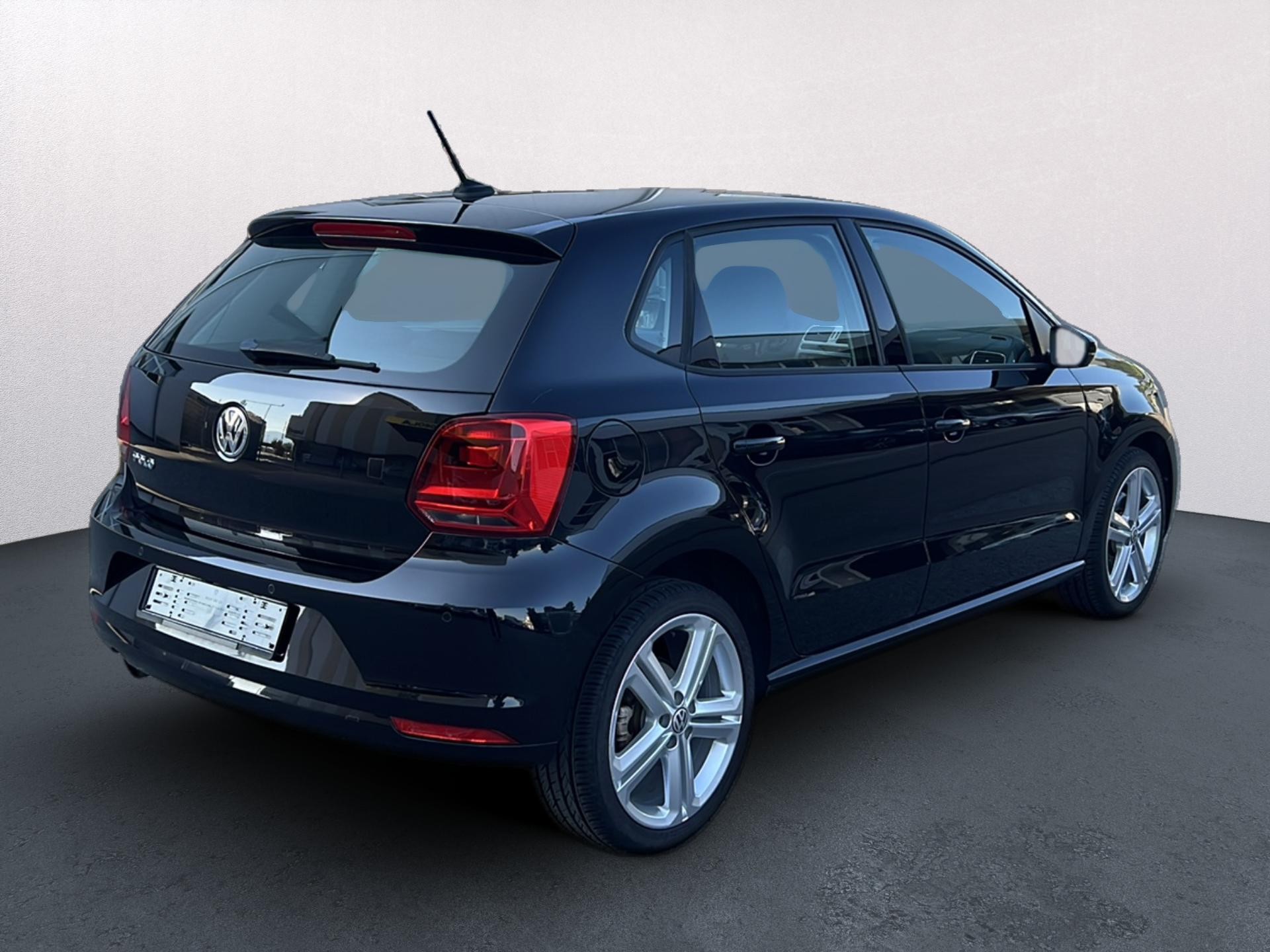 VW Polo 1.2 TSI 110 BlueMT Highline-image-5