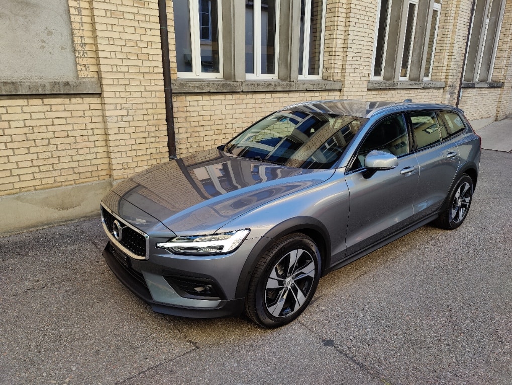 VOLVO 2.0 D4 AWD-image-0