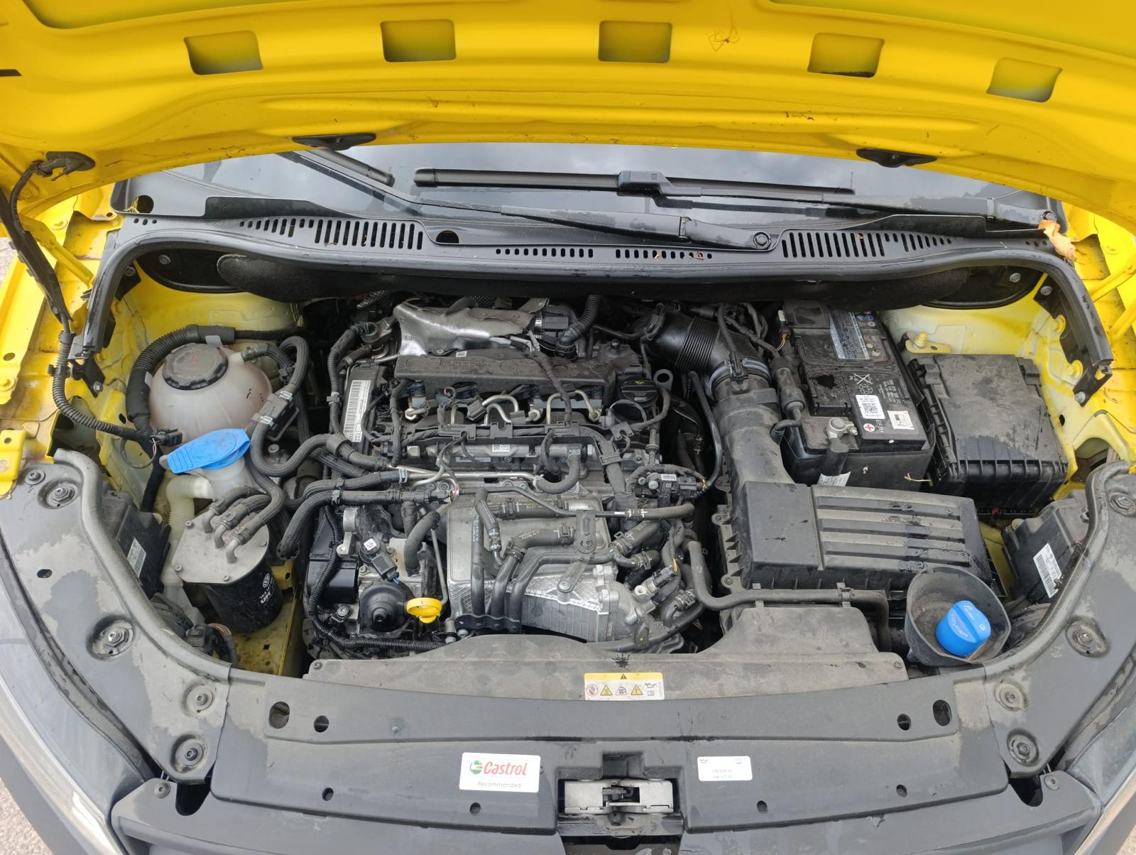 VW Caddy 2.0TDI 4Motion BlueMotion Technology-image-2