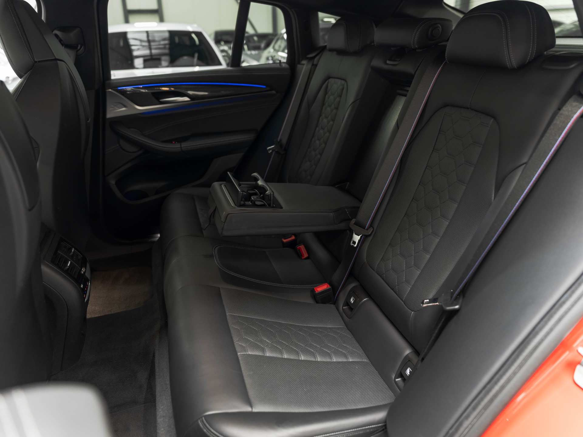 BMW X4M M Competition Steptronic-image-11