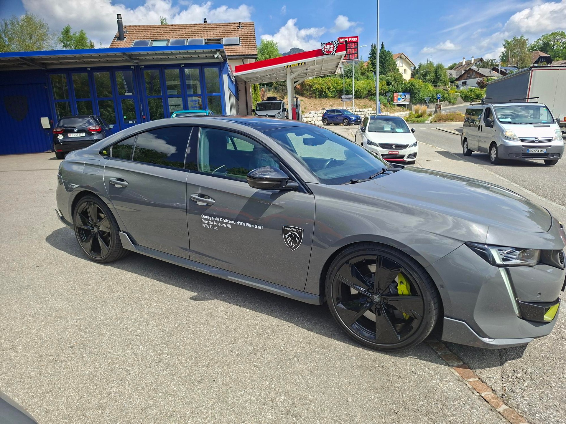 PEUGEOT 508 Hybrid4 360 e Sport Engineered-image-8